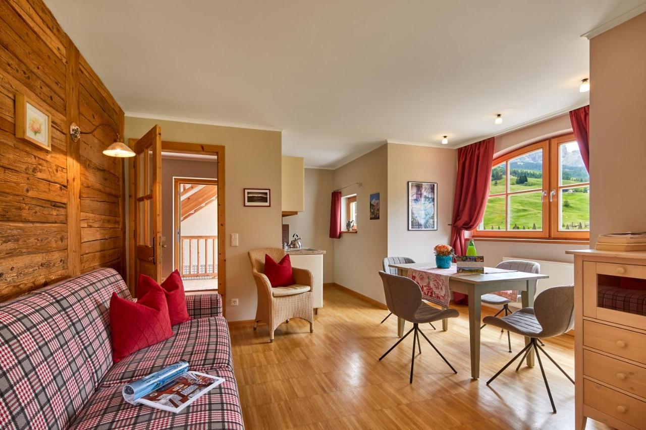 Appartamenti La Sajun & Les Viles La Villa (Trentino Alto Adige) Exterior foto